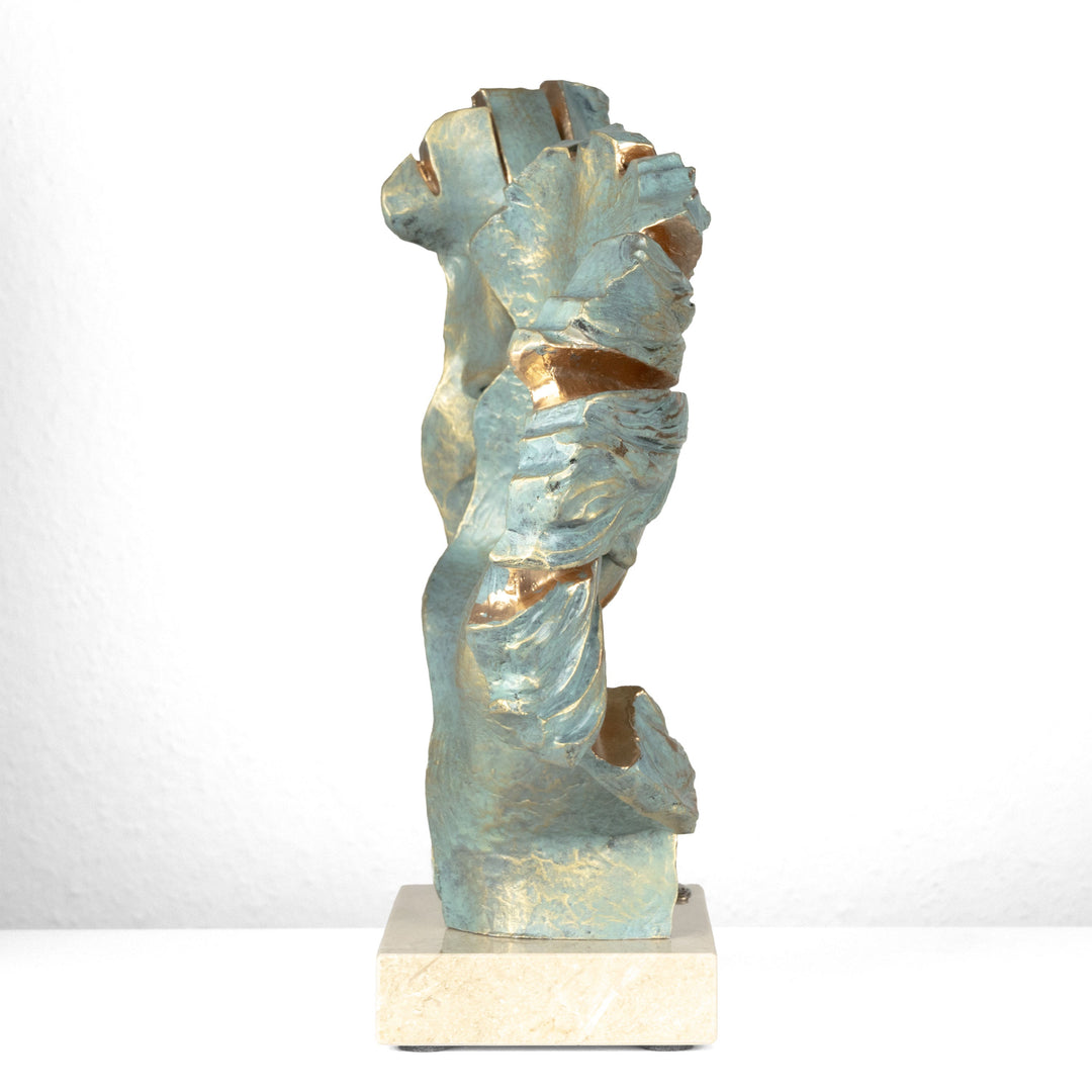 Escultura Amantes "Approaching Kiss" de Anglada sobre Base de Mármol