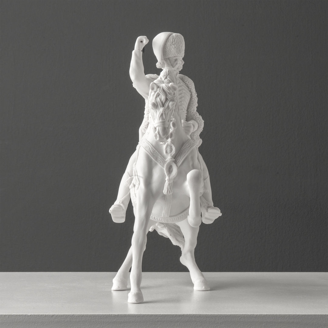 Escultura de Húsar Montado — Caballería del Siglo XIX