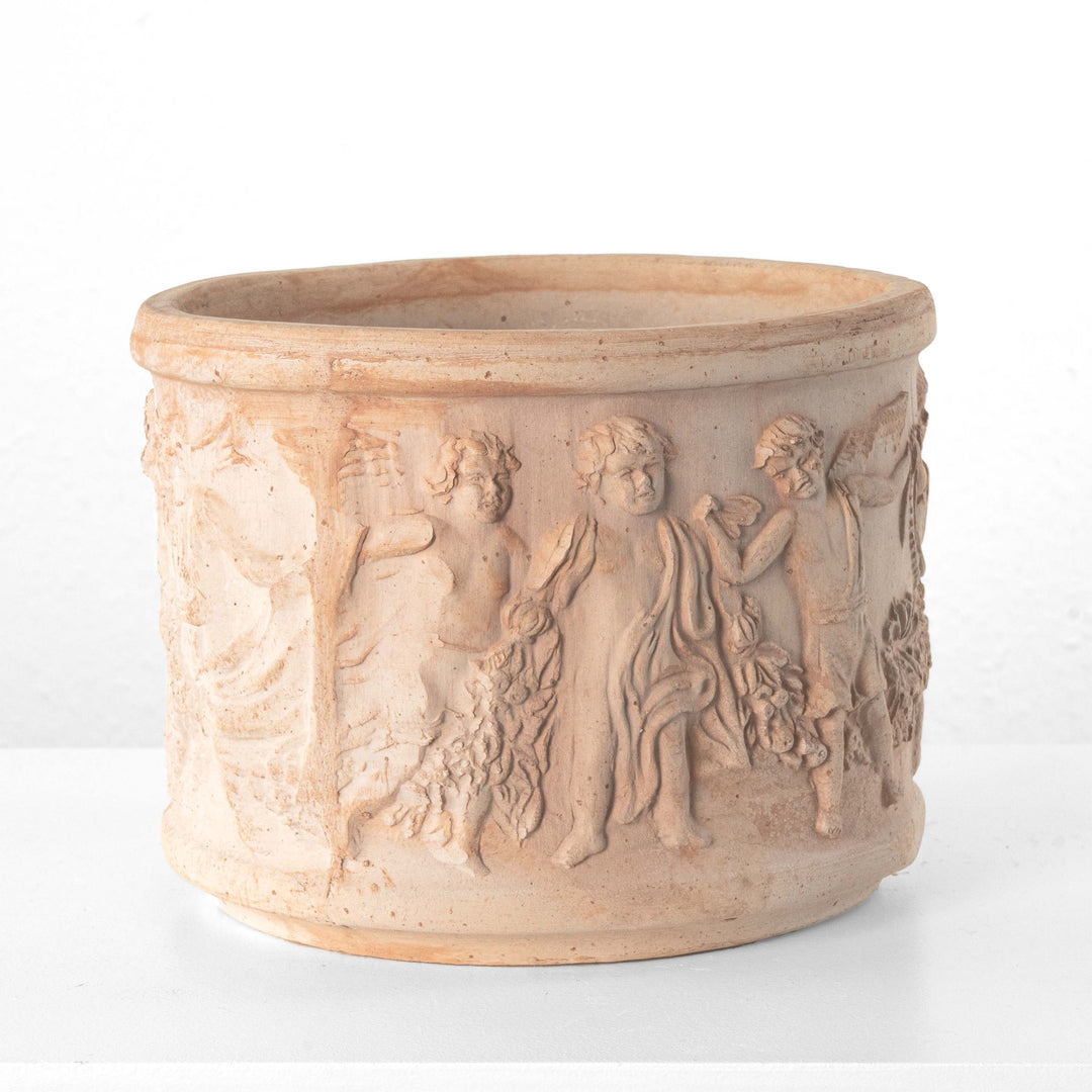 Macetero de terracota con relieve de putti italianos (Cilíndrico)