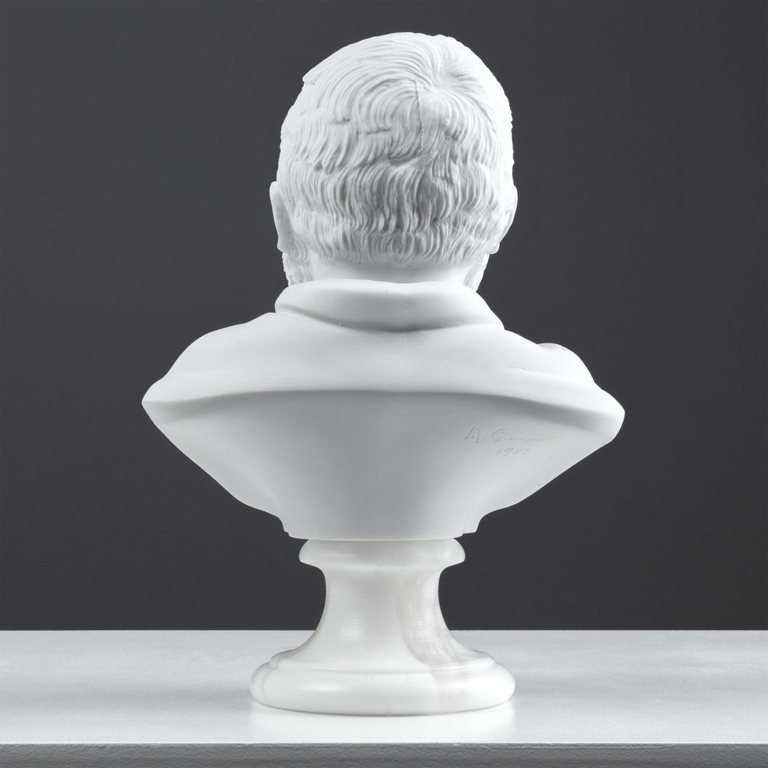 Busto Victor Hugo — Maestro del Romanticismo Francés