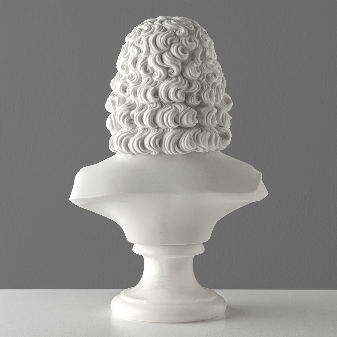 Busto de Voltaire — Espíritu de la Ilustración