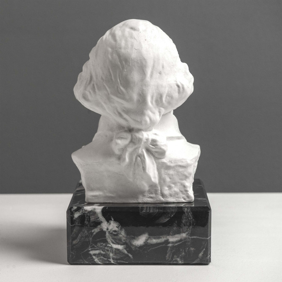 Busto de Washington con base de mármol negro
