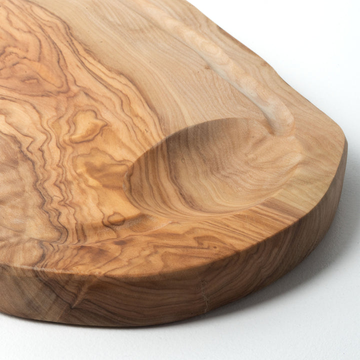 Juego de tablas de cortar con canal irregular de madera de olivo hecho a mano (2 piezas)