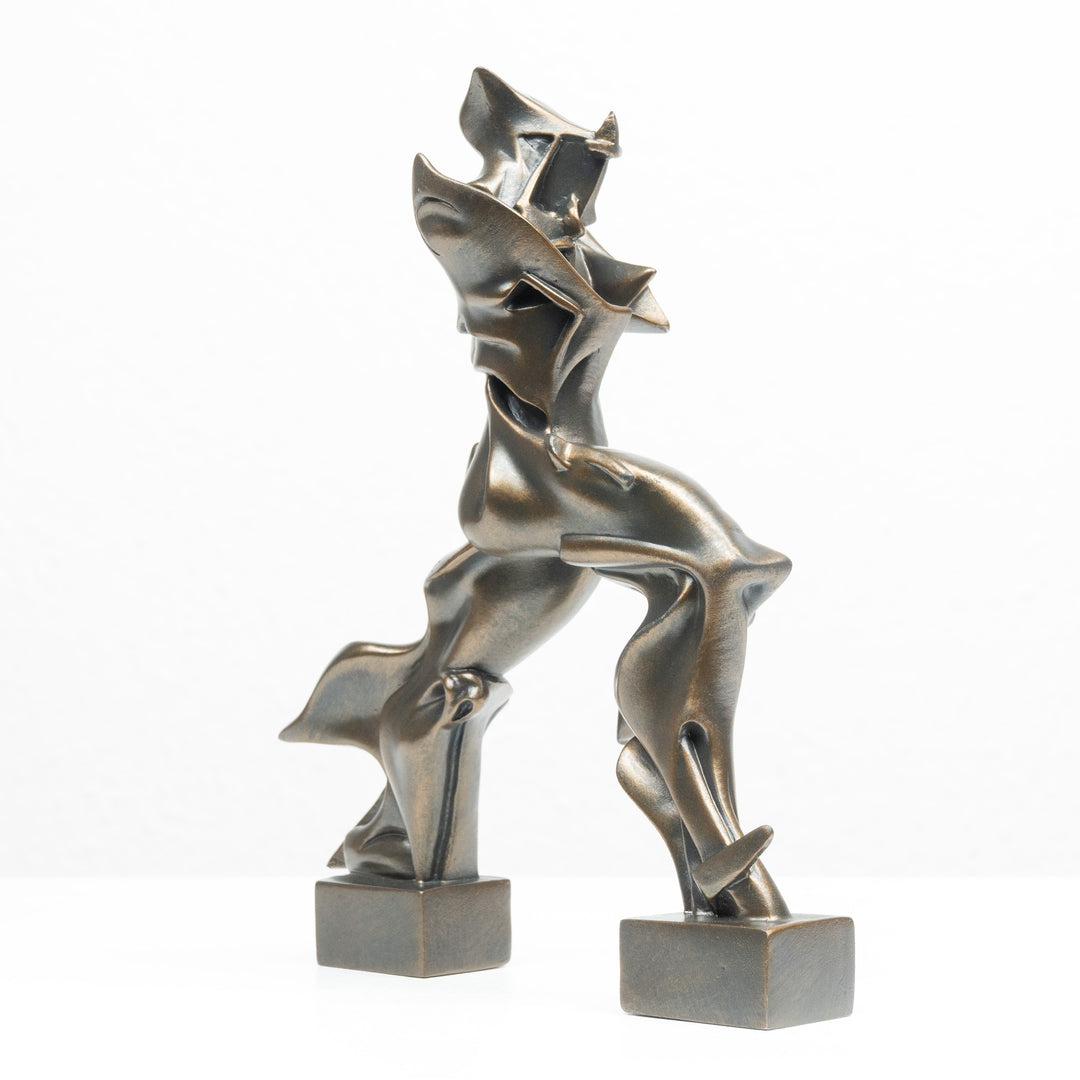 Escultura de Hombre futurista de Boccioni (Bronce fundido en frío)