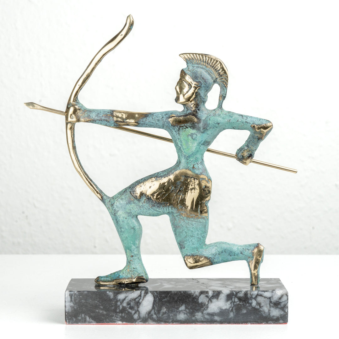 Estatua de Arquero griego — Guerrero con arco (Escultura de latón)