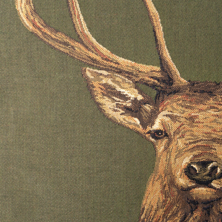 Cojín Verde con Motivo de Ciervo (Tejido Gobelino)