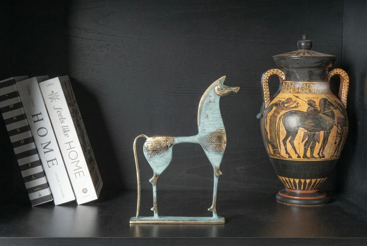Estatua de caballo geométrico griego — inspiración museo (Escultura de latón)