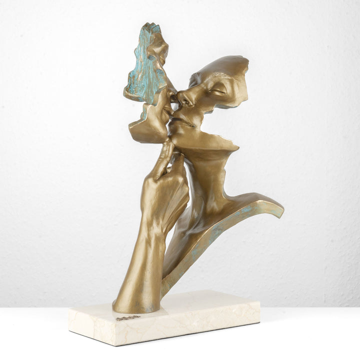 Escultura Amantes "Warmth" de Anglada sobre Base de Mármol