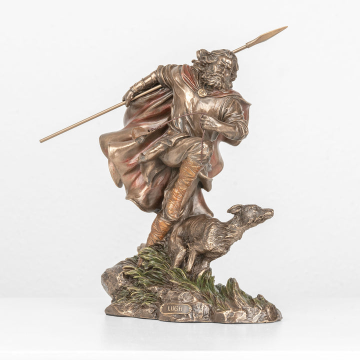 Estatua de Lugh — Dios celta de la habilidad y la maestría (Escultura de bronce fundido en frío)