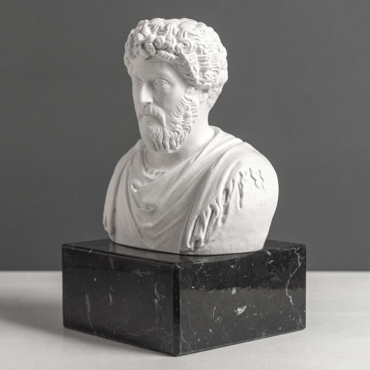 Busto de Marco Aurelio sujetalibros con base de mármol negro