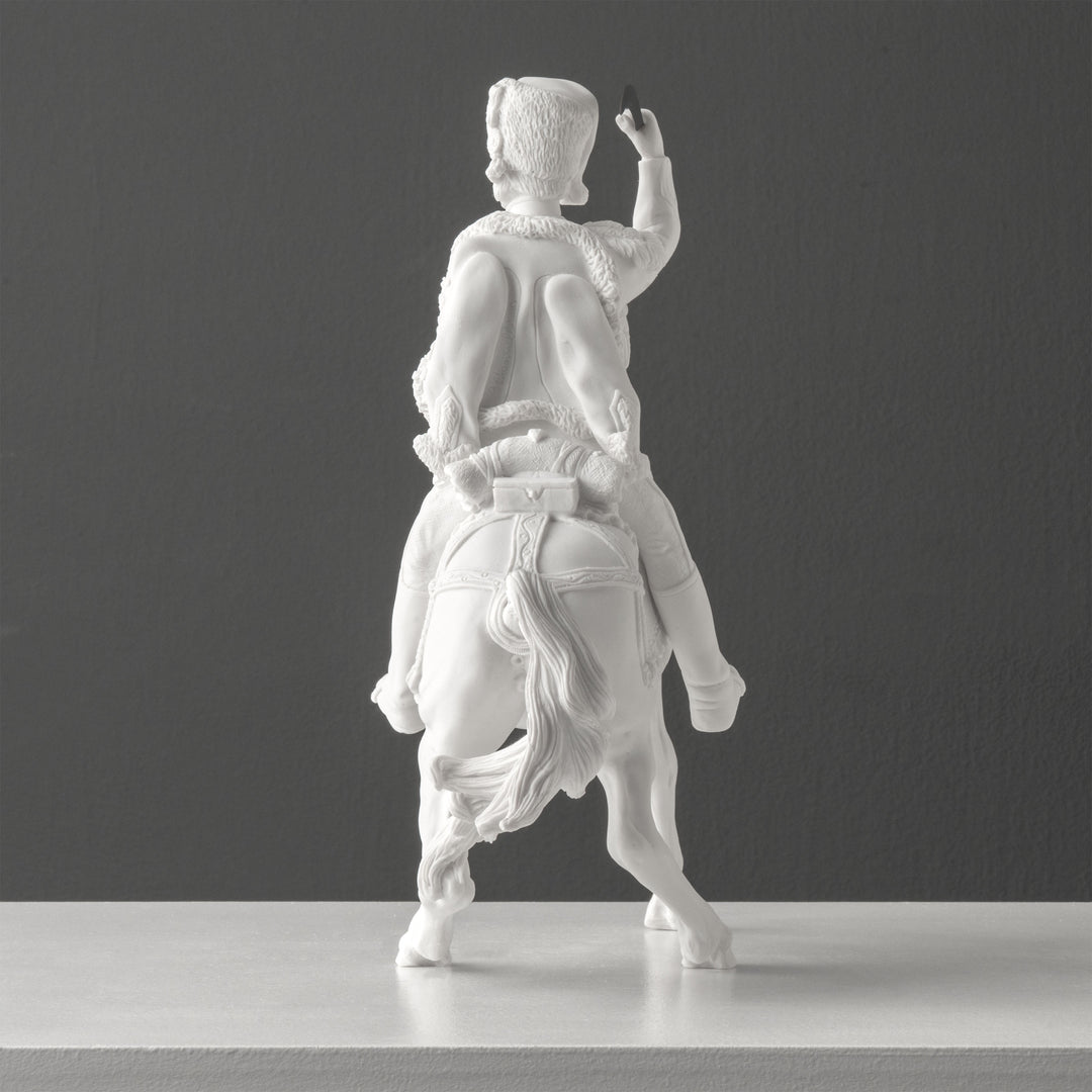 Escultura de Húsar Montado — Caballería del Siglo XIX