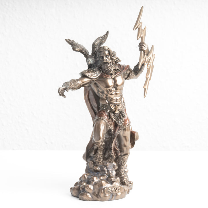 Estatua del Dios Griego Zeus – Rey del Olimpo (Escultura en Bronce Fundido en Frío)