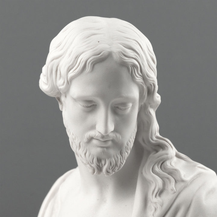 Escultura de busto de Jesús – Representación sagrada