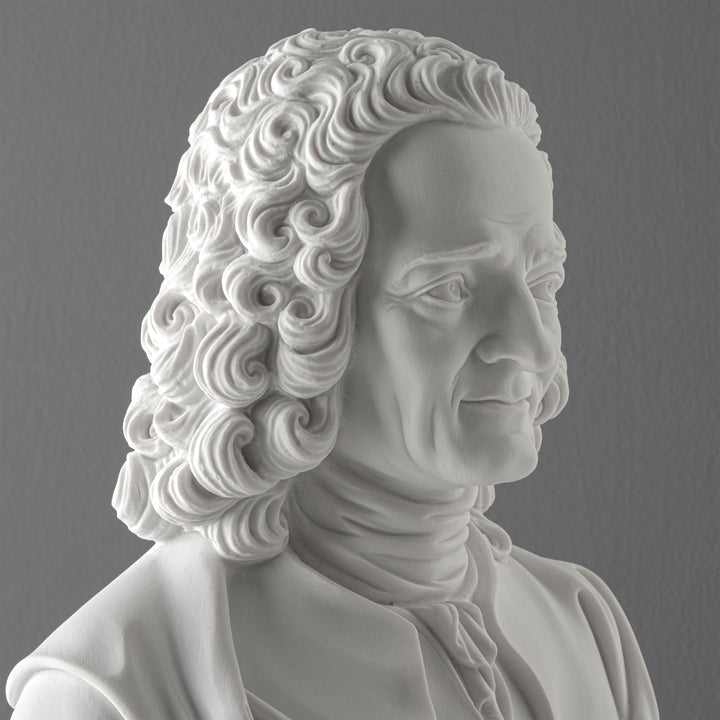 Busto de Voltaire — Espíritu de la Ilustración