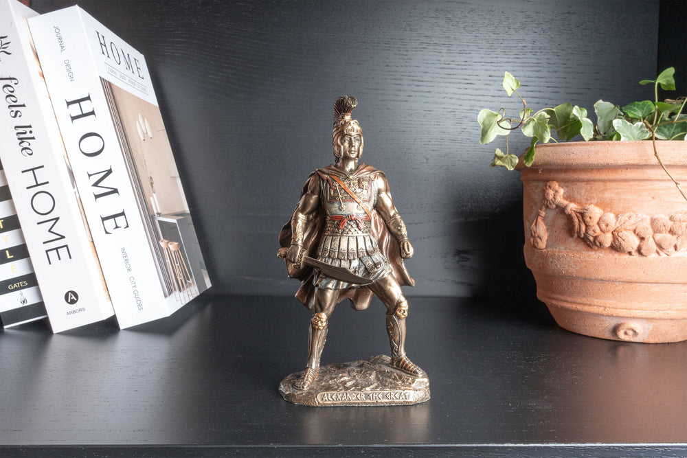 Estatua de Alejandro Magno – Comandante Militar Invicto (Escultura en Bronce Fundido en Frío)