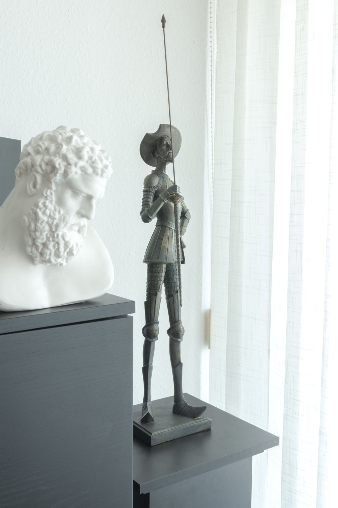 Don Quijote de la Mancha Estatua (Escultura Decorativa con Acabado en Bronce)