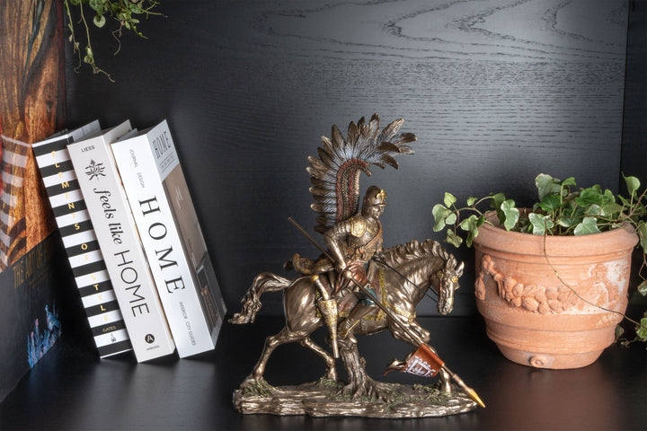 Estatua del Húsar Alado – Caballería de Élite Polaca (Escultura en Bronce Fundido en Frío)