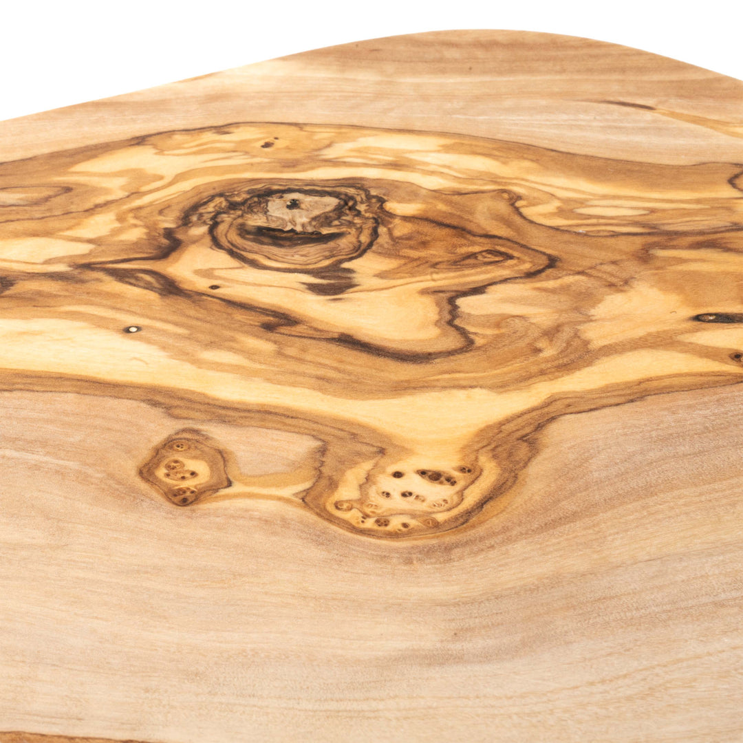 Juego de tablas de cortar con canal irregular de madera de olivo hecho a mano (2 piezas)