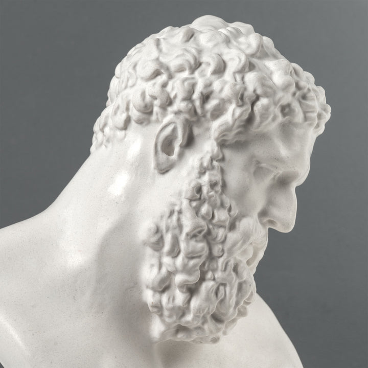 Busto De Hércules – Héroe Griego De La Fuerza Y El Poder