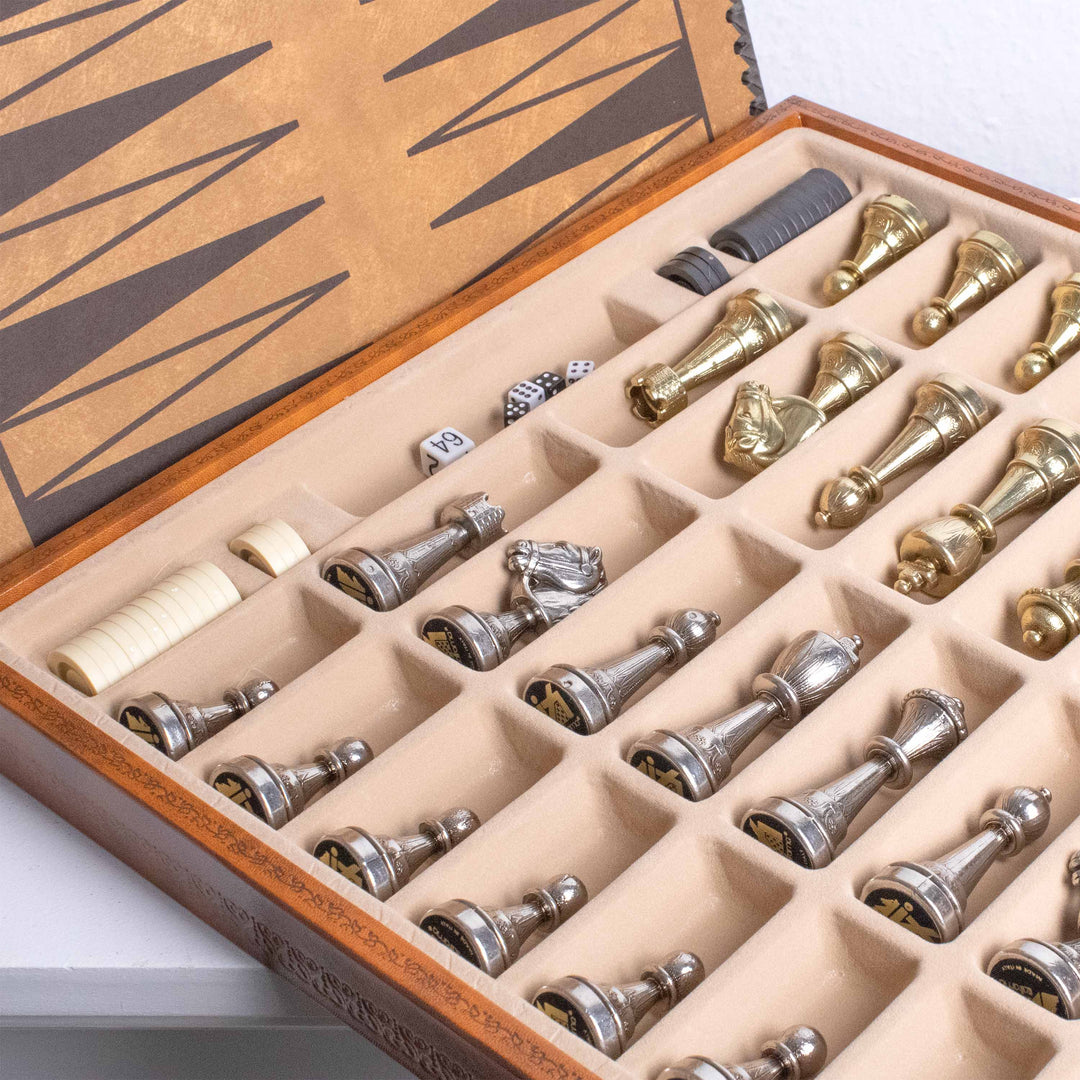 Juego de Ajedrez Staunton en Metal con Tablero Multifunción en Polipiel de Italfama