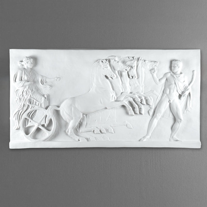 Bajorrelieve de Eos en su carro (Herculano)