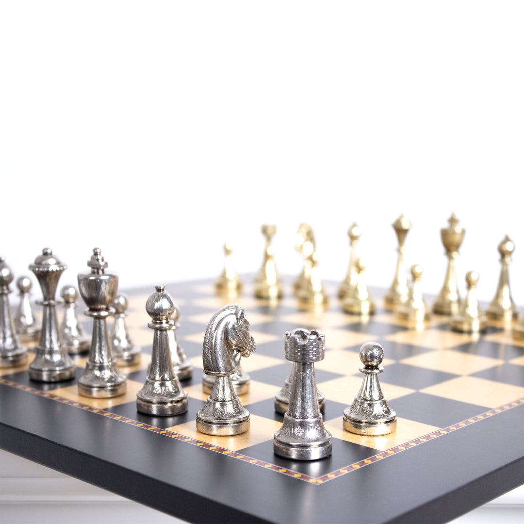 Juego de Ajedrez Staunton en Metal de Italfama con Tablero de Madera Premium Queen’s Gambit