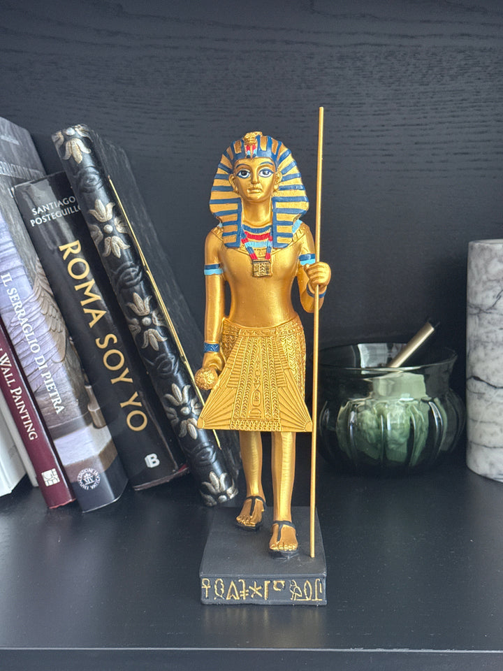 Estatua de Faraón Egipcio Antiguo