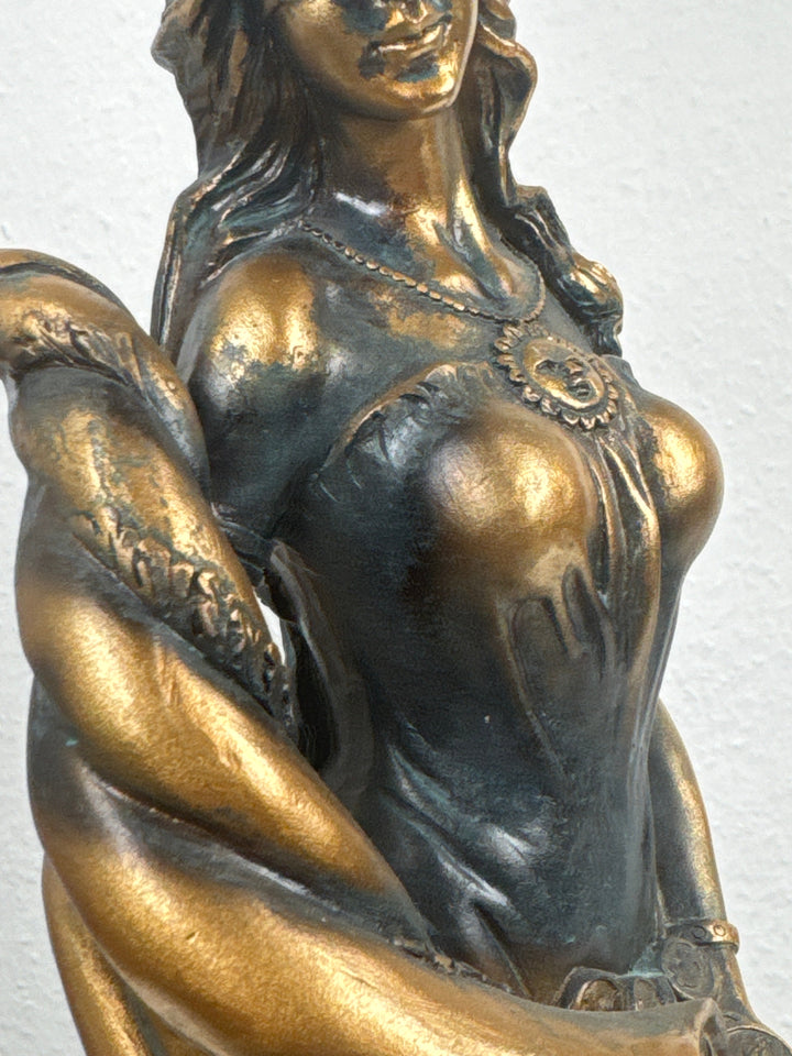 Estatua de la Dama Fortuna – Diosa Griega de la Suerte (Acabado Latón Oscuro)