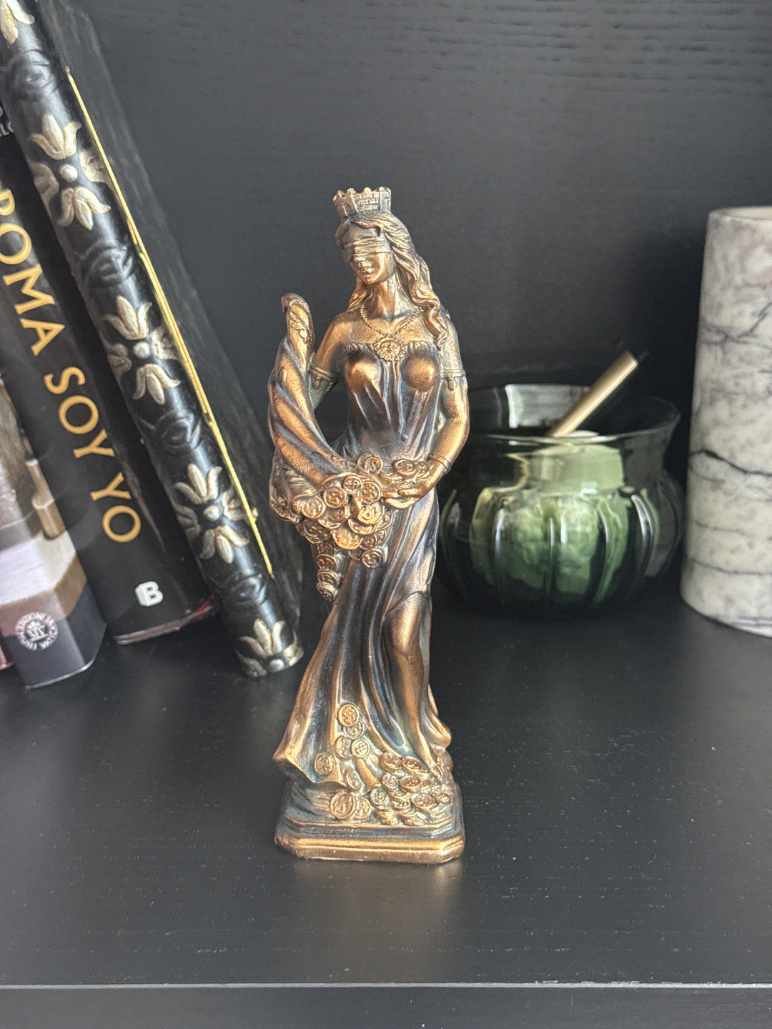 Escultura de Fortuna – Diosa de la Suerte y la Riqueza (Pequeña, Acabado Latón Oscuro)