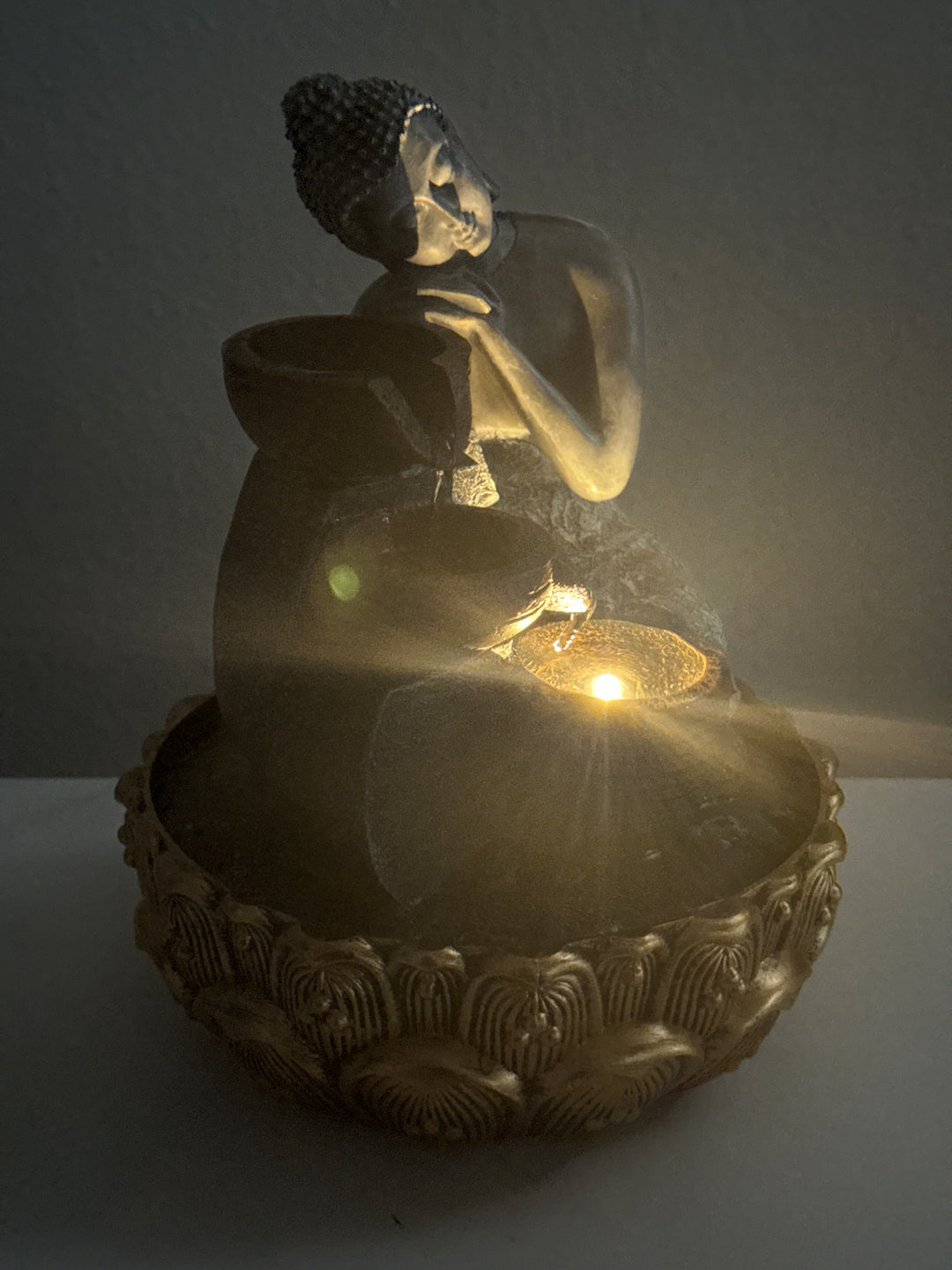 Fuente Interior de Buda – Tranquilidad Zen con Luz y Agua