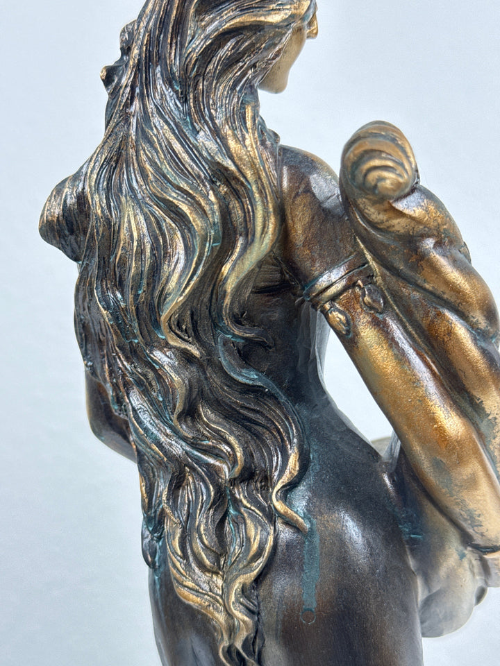 Estatua de la Dama Fortuna – Diosa Griega de la Suerte (Acabado Latón Oscuro)