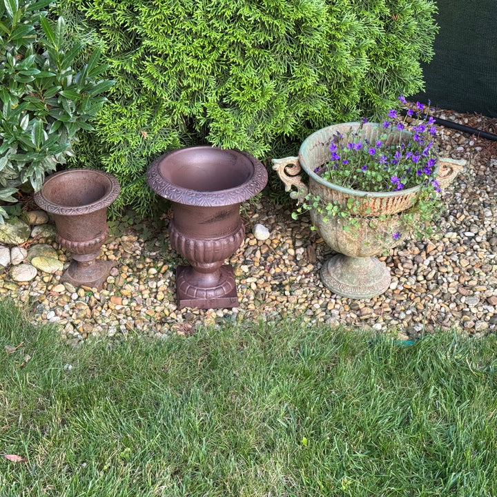 Jardinera en Urna de Hierro Fundido