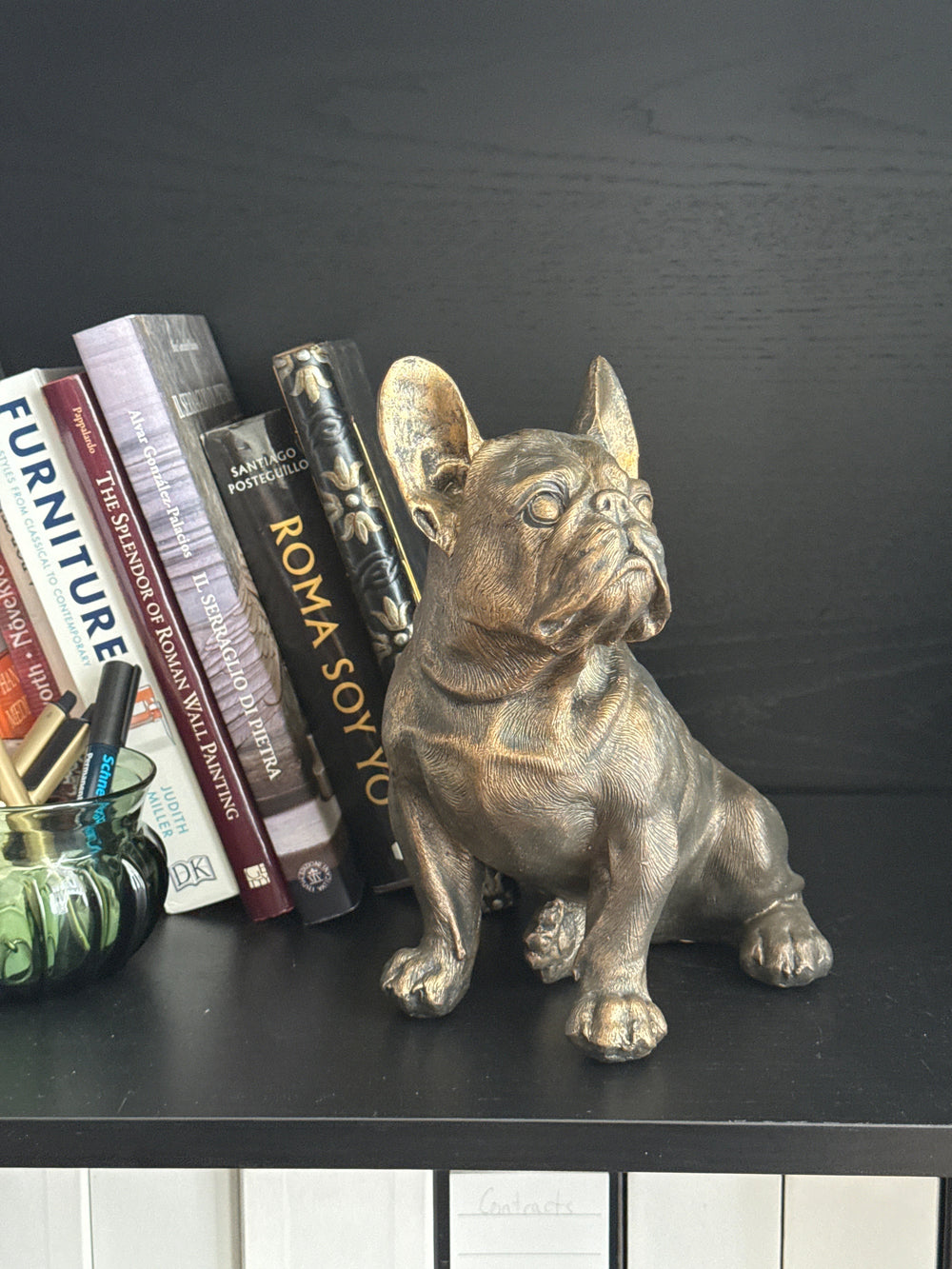 Estatua de Bulldog Sentado (Acabado en Bronce)