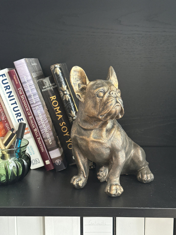 Estatua de Bulldog Sentado (Acabado en Bronce)