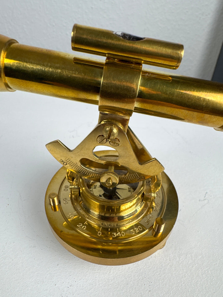 Telescopio de Mesa con Alidada (Latón)