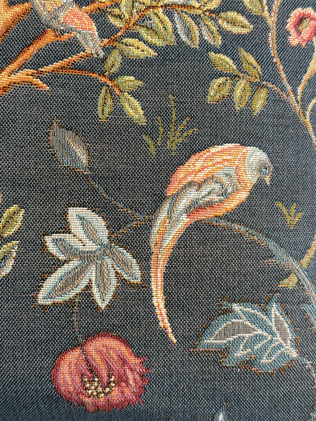 Cojín azul – árbol con pájaros (tejido jacquard)