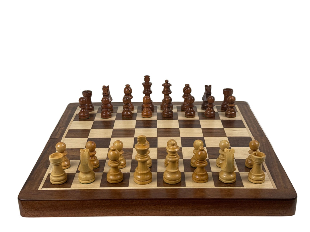 Juego de Ajedrez de Madera con Tablero (Pequeño)