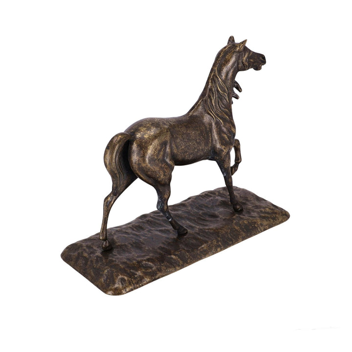 Gran escultura de caballo (latón envejecido)