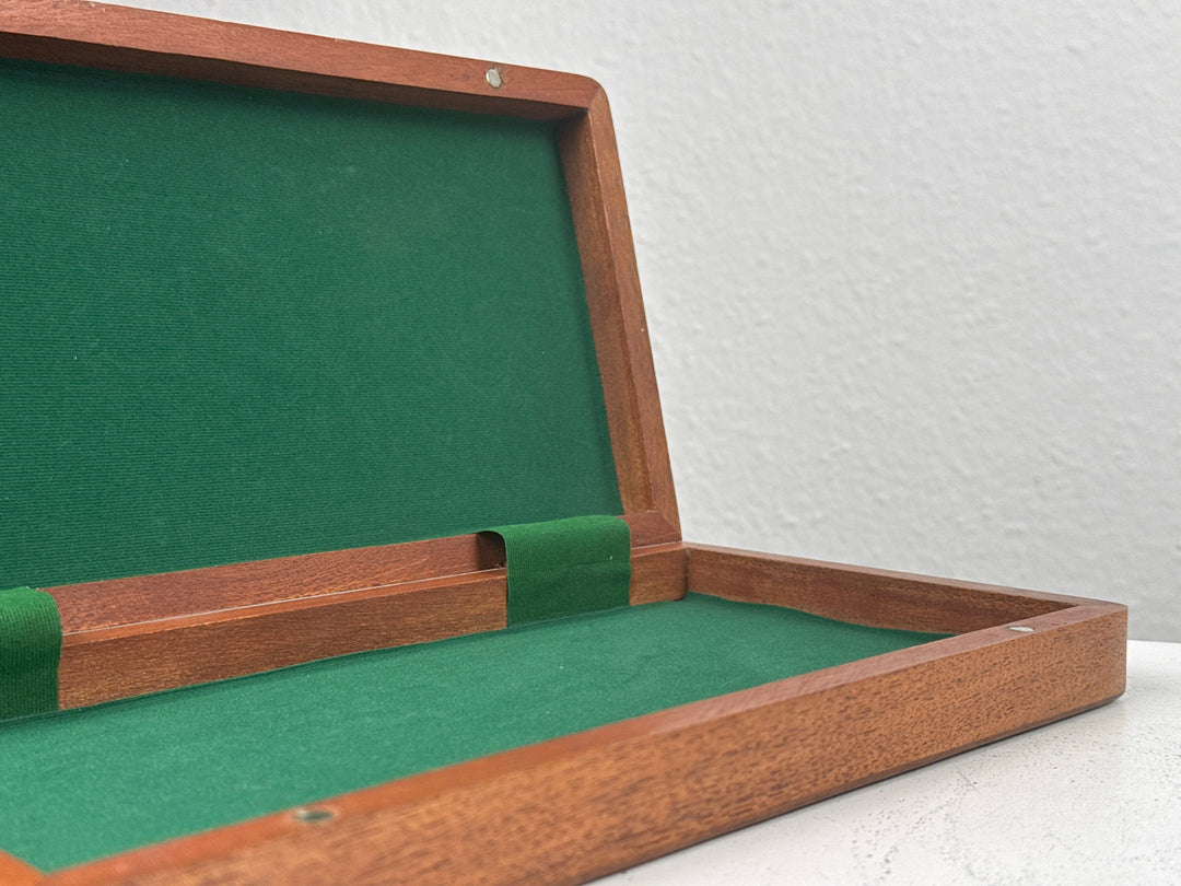Juego de Ajedrez de Madera con Tablero (Pequeño)