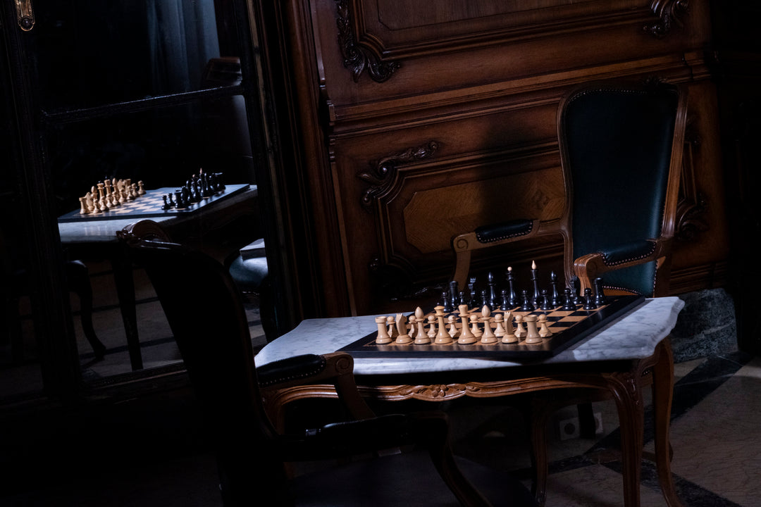 Set de Ajedrez de Madera de Torneo – Diseño Gambito de Dama – Caja de Lujo Incluida