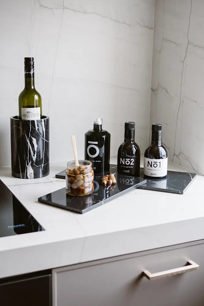 Jarrón De Mármol Negro / Enfriador De Botellas