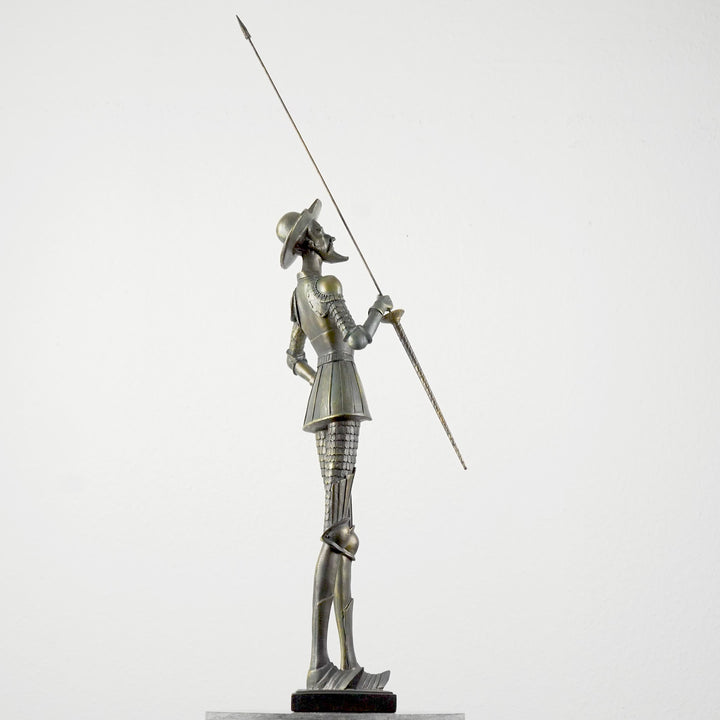 Don Quijote de la Mancha Estatua (Escultura Decorativa con Acabado en Bronce)
