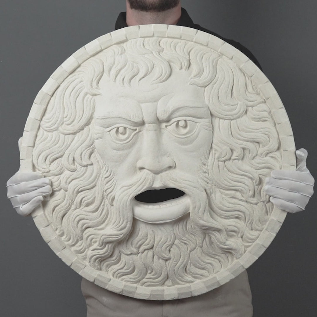 Bajorrelieve de Cronos - escultura mural Bocca