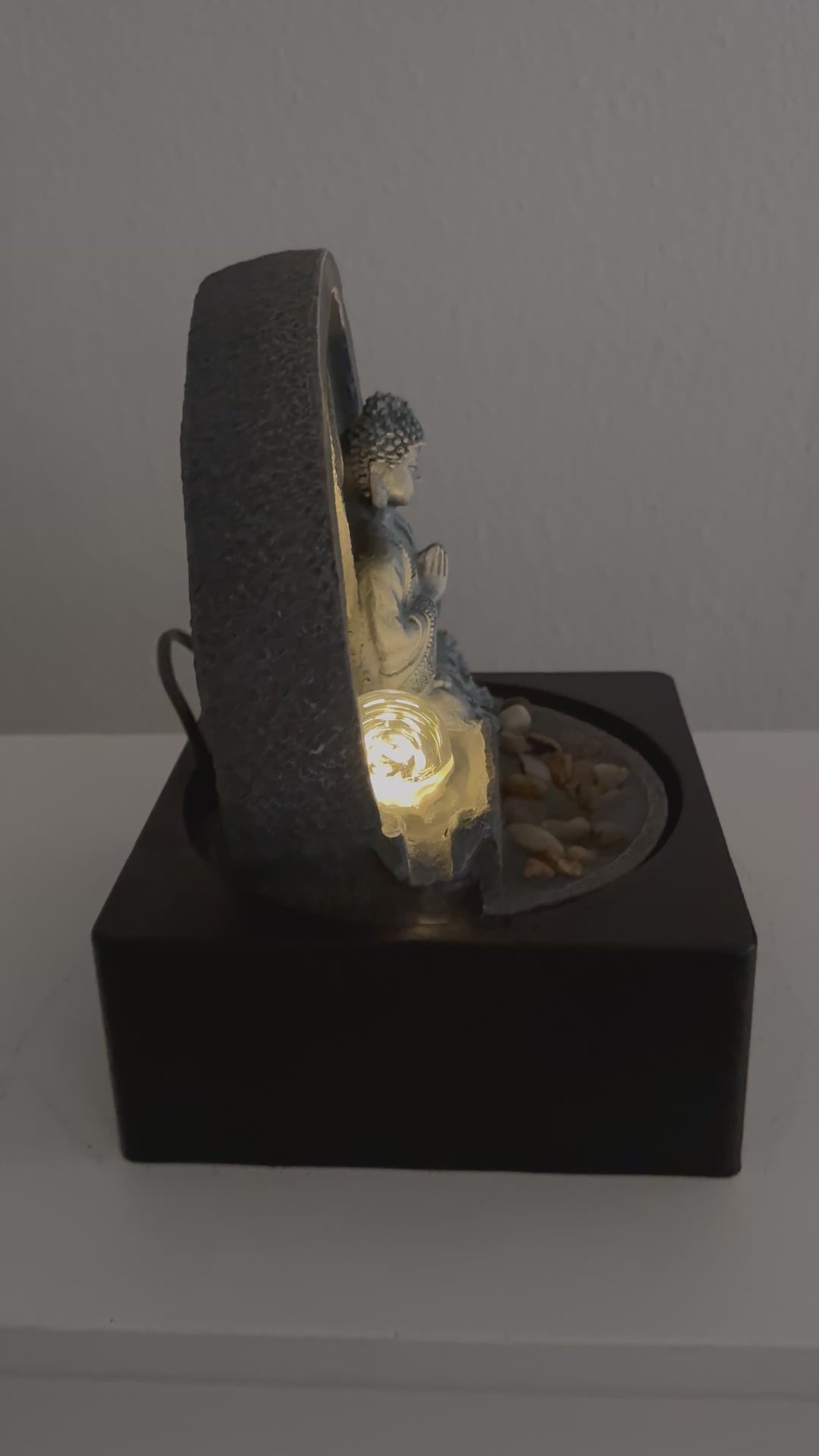 Fuente Interior de Buda Meditando – Zen con Luz y Agua