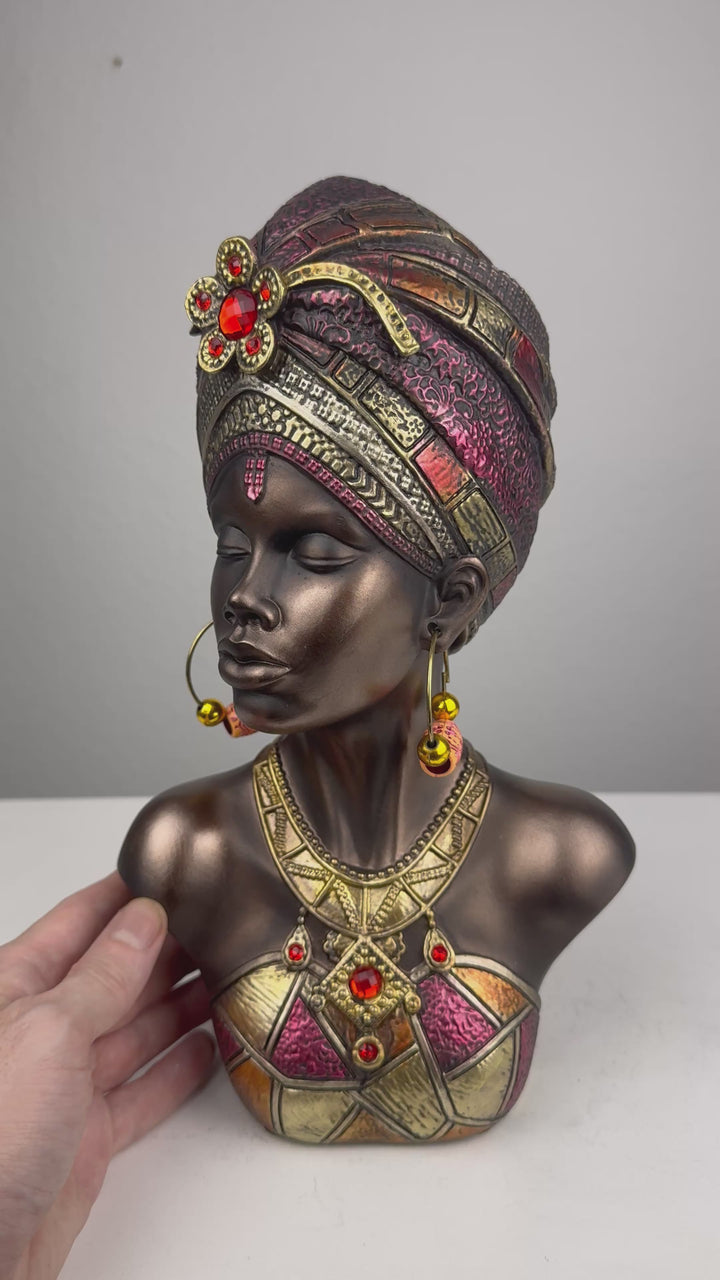 Busto de Reina Africana con Tocado y Joyas (Acabado en Bronce)