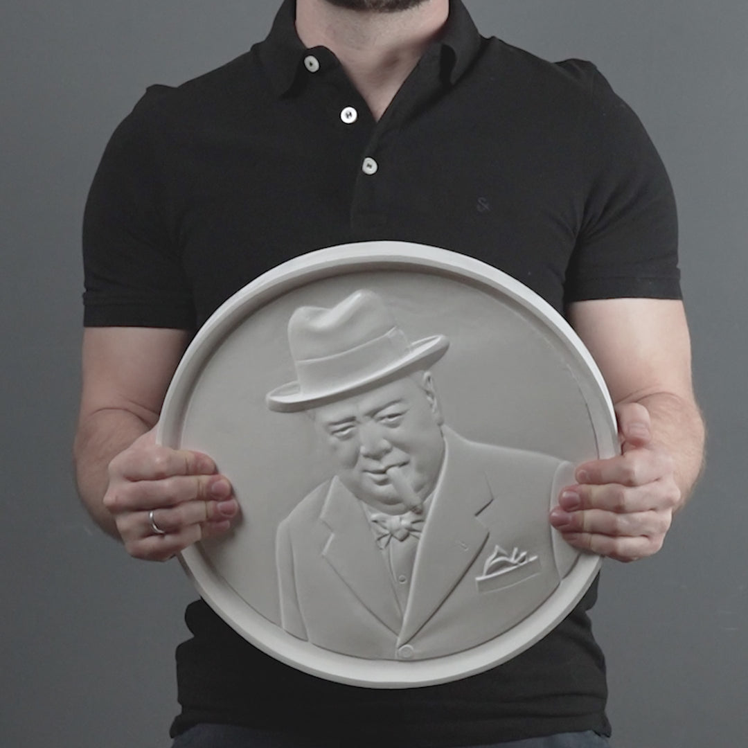 Escultura Mural de Winston Churchill con Cigarro – Bajorrelieve del Bulldog Británico de la Segunda Guerra Mundial