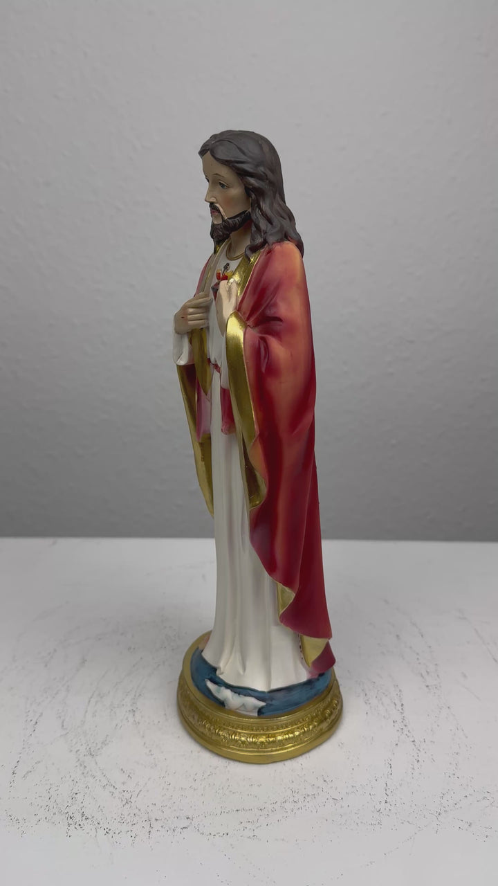 Estatua del Sagrado Corazón de Jesús