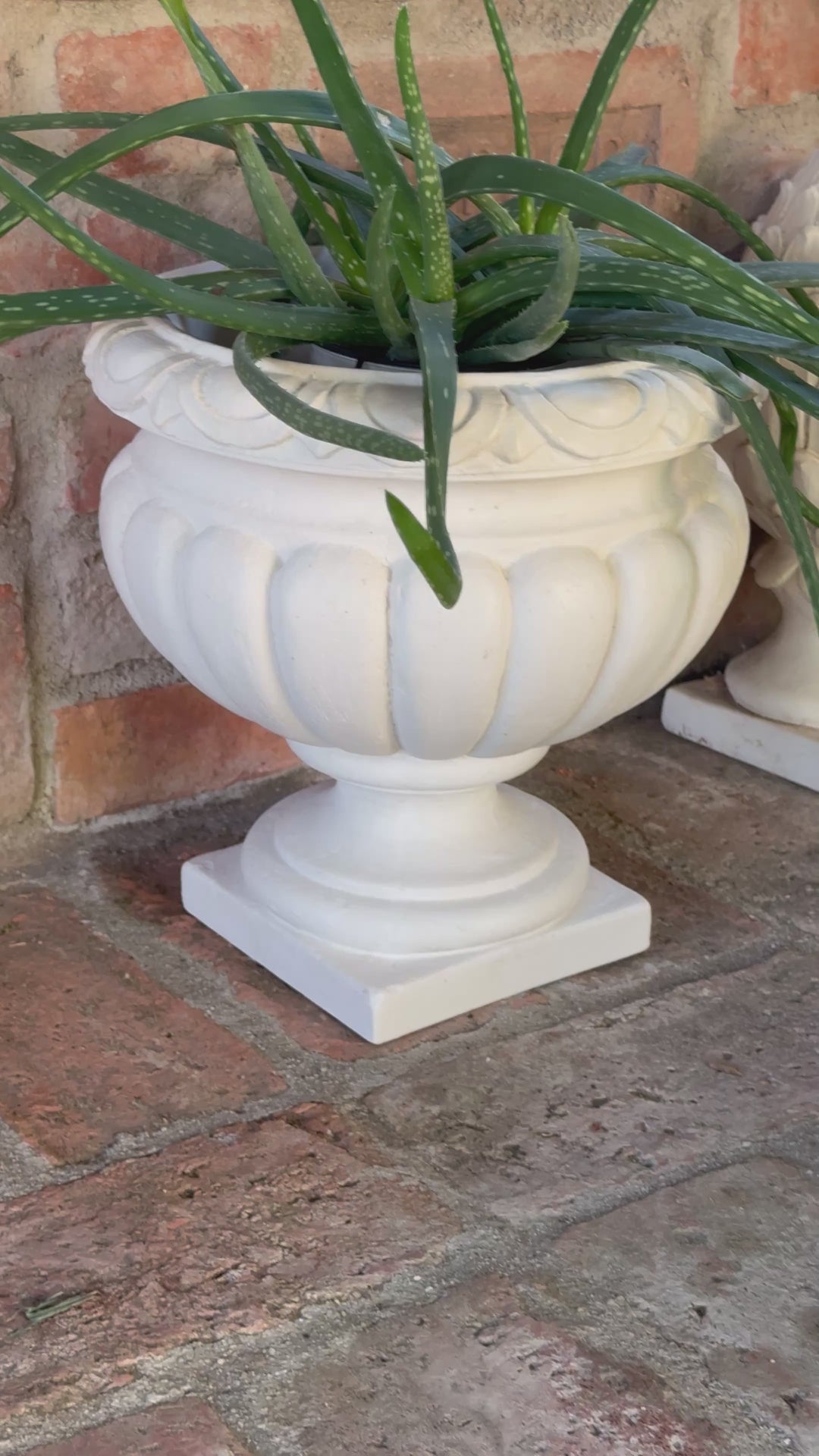 Jardineras clásicas para jardín (Par)