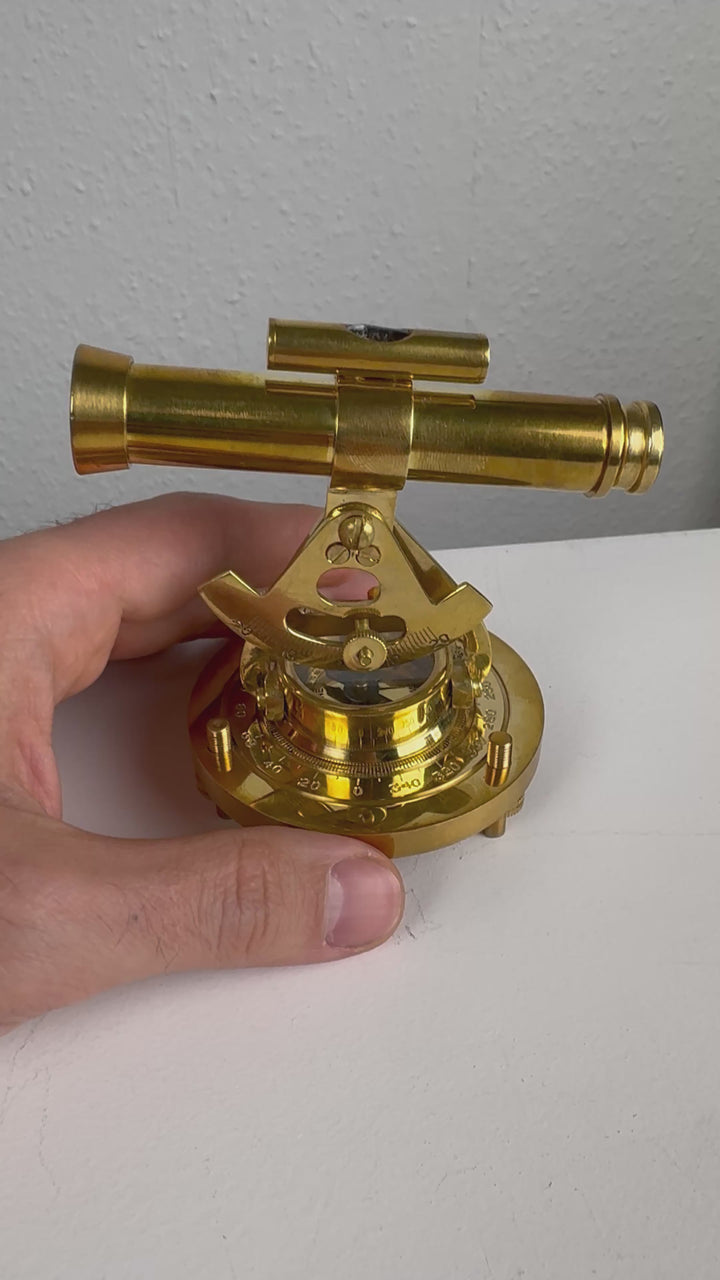 Telescopio de Mesa con Alidada (Latón)