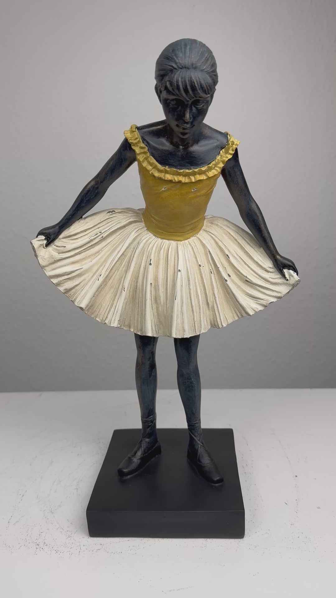 Escultura Bailarina Elegante (Estatua de la Bailarina de Degas)